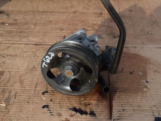 насос гидроусилителя руля Kia Carens 1 поколение [рестайлинг] 2003, 2.0 л., D4EA, дизель, МКПП, передний привод, 5710020200