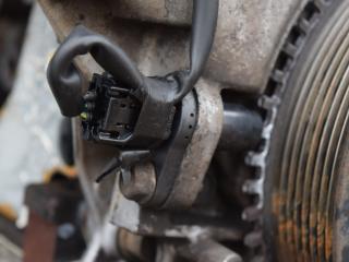 датчик коленвала Mazda 6 GH [рестайлинг] 2010, 2.0 л., дизель, МКПП, седан, правый руль, R2AA1910