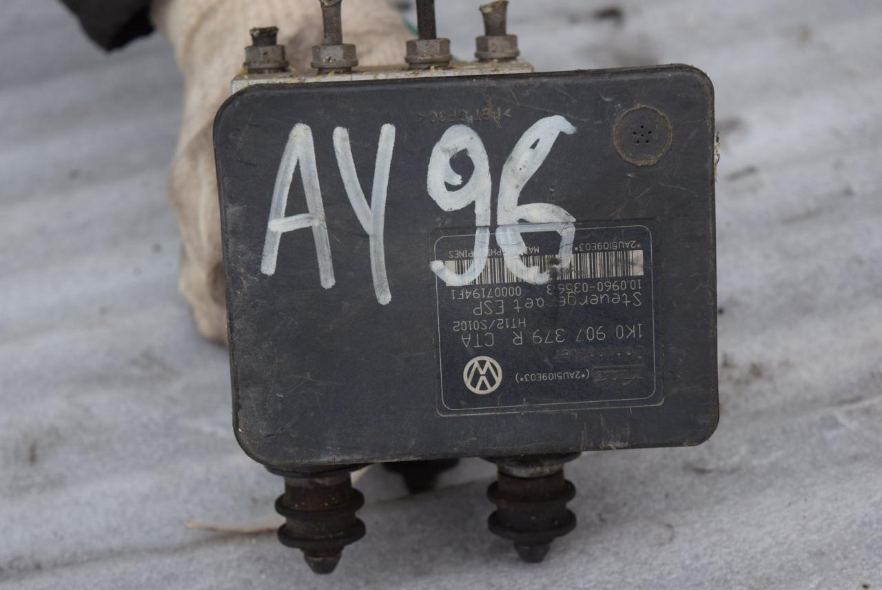 блок ABS Skoda Octavia 2 поколение (A5) 2004, 1.9 л., дизель, МКПП, хетчбэк 5 дв., 1K0907379R, 1K0614517Q - фото №1