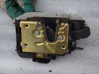 замок двери передней правой Volkswagen Golf 3 поколение 1992, 1.8 л., ABS, бензин, МКПП, хетчбэк 5 дв., 1H1837016