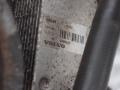 радиатор масляный Volvo V40 1 поколение [рестайлинг] 2002, 2.0 л., i, B 4204 S, бензин, МКПП, универсал, 9496495 - фото №2