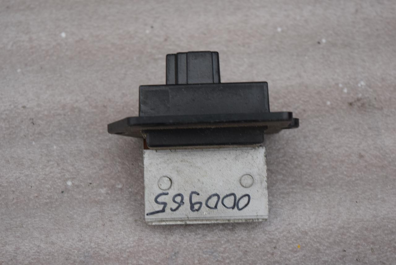 сопротивление печки Mazda Xedos 6 1 поколение 1998, 2.0 л., бензин, HB151GA5RA2J16 - фото №1