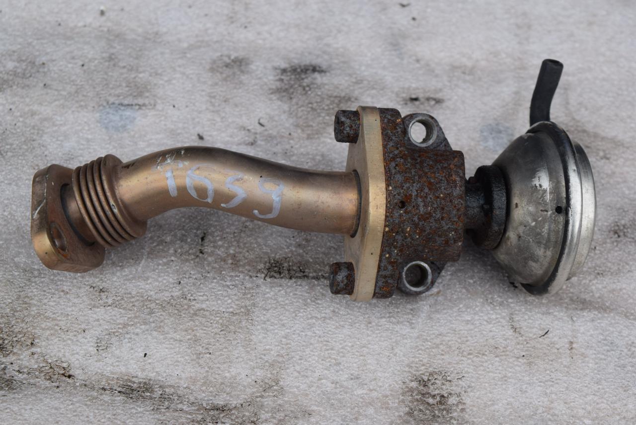 клапан EGR Volvo S80 1 поколение 2000, 2.5 л., D 5252 T, дизель, МКПП, седан, 074131503, 72167506 - фото №1