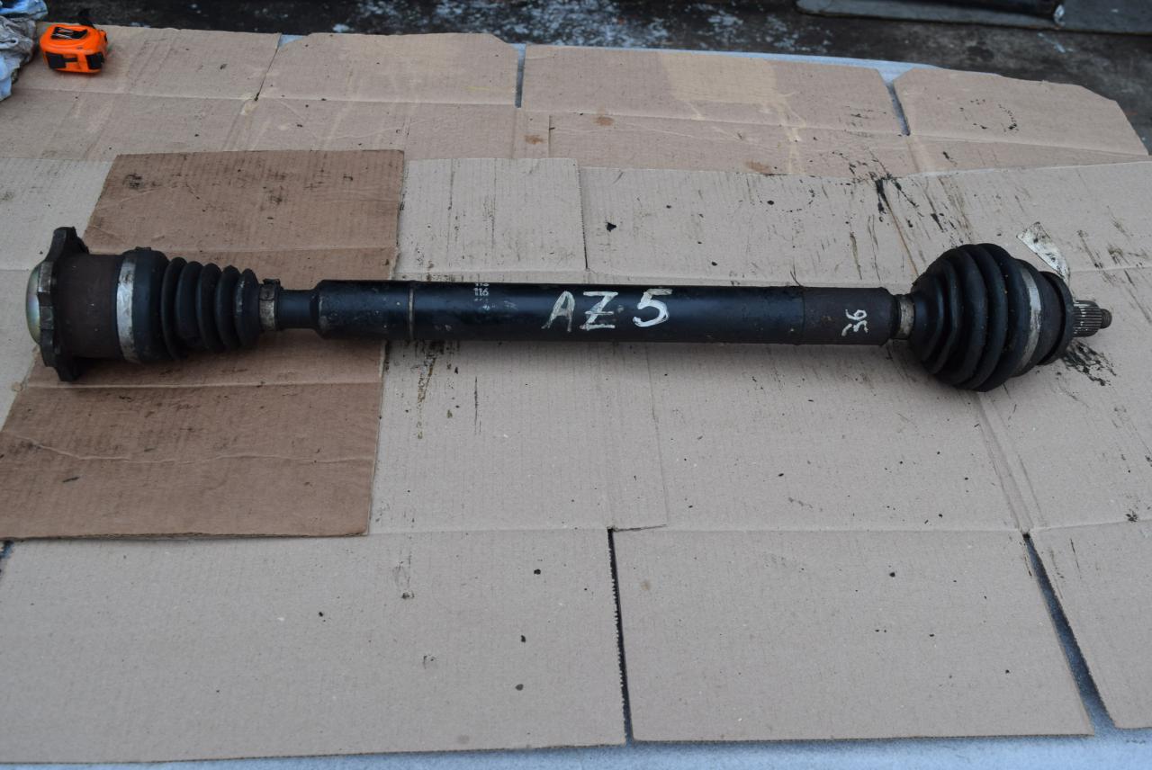 полуось передняя правая (приводной вал, ШРУС) Volkswagen Polo 4 поколение 2003, 1.9 л., дизель, хетчбэк 5 дв. - фото №1