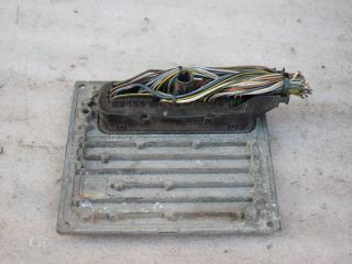 блок управления двигателем Ford Fiesta 5 поколение 2003, 1.3 л., бензин, хетчбэк 5 дв., 2U7A12A650UD