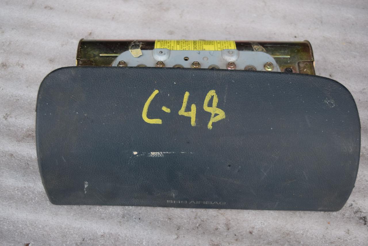 подушка безопасности пассажира Mazda 323 5 поколение 1996, 1.5 л., бензин - фото №1