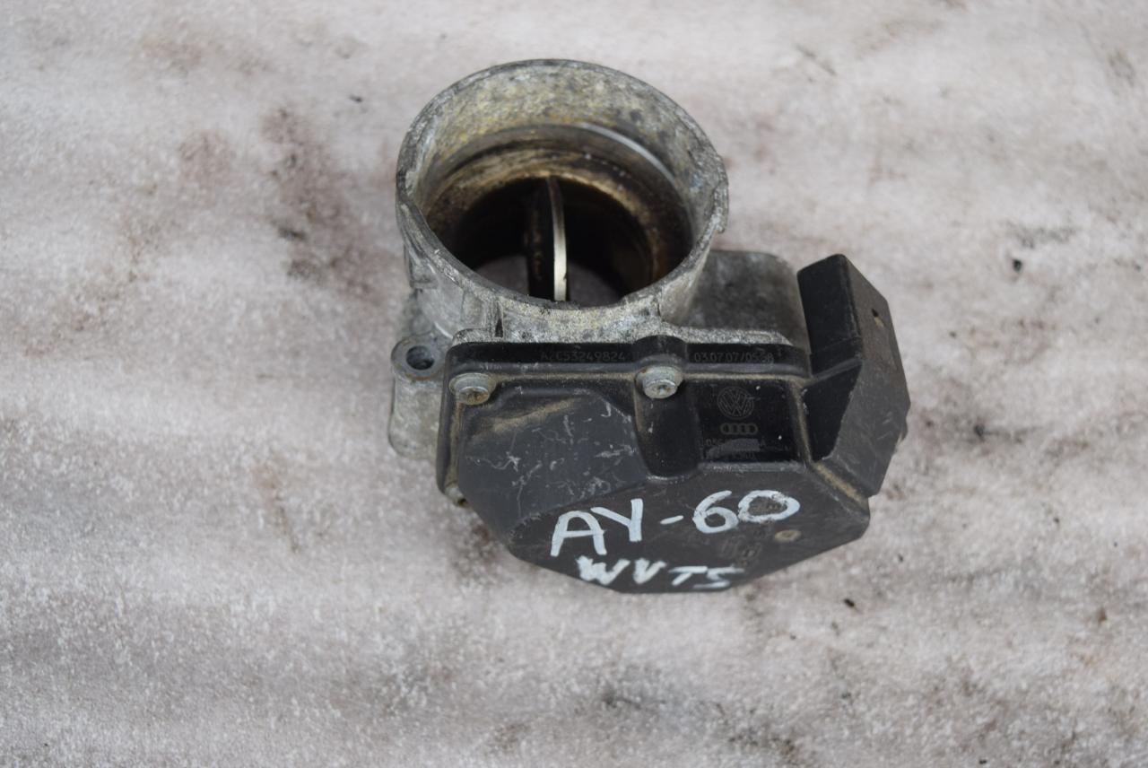 заслонка дроссельная Volkswagen Transporter T5 2005, 1.9 л., дизель, МКПП, 03G128063A - фото №1