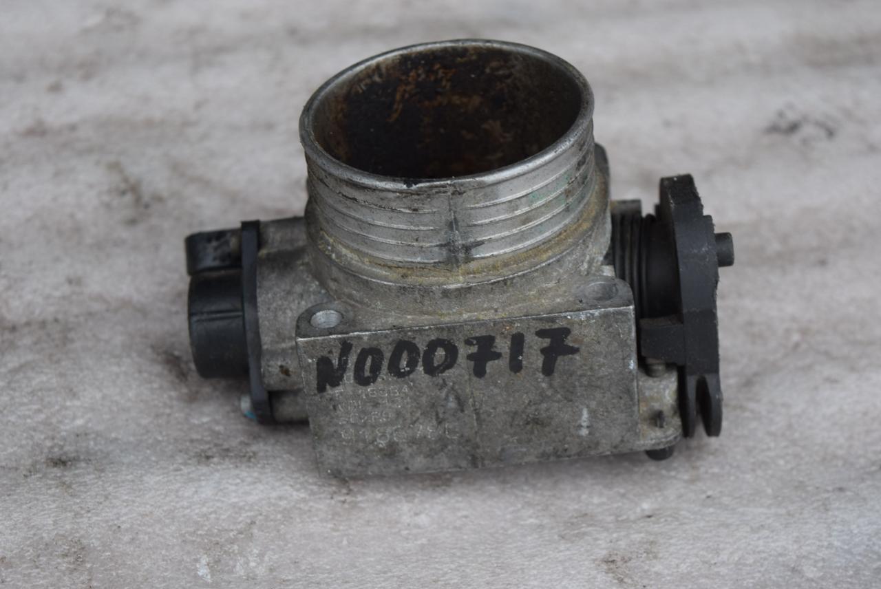 заслонка дроссельная Volvo S40 1 поколение 1997, 1.8 л., бензин, седан, 9186780, 7279100002 - фото №1