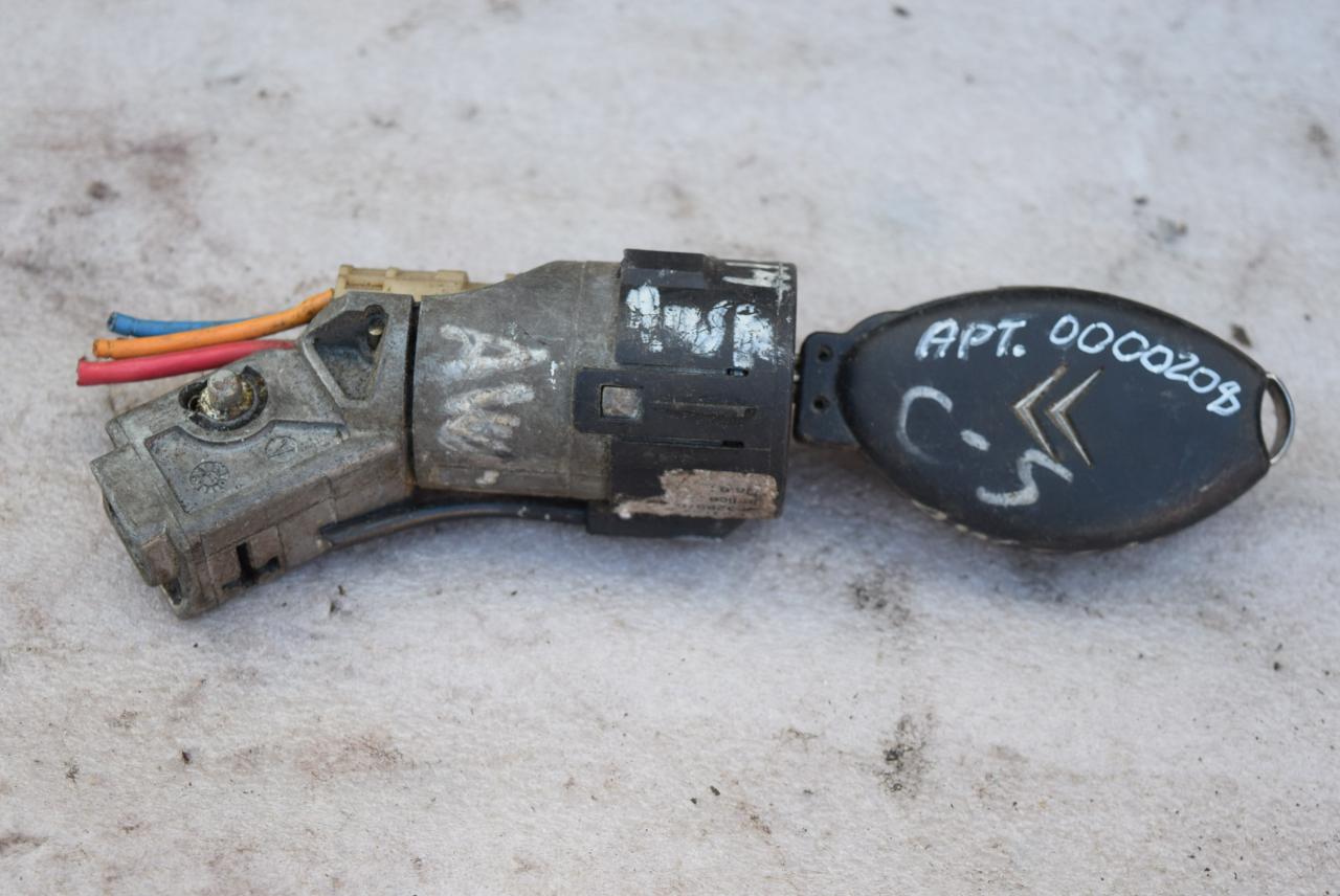 замок зажигания Citroen C5 1 поколение 2001, 2.2 л., дизель, АКПП, универсал, 9632897680 - фото №1