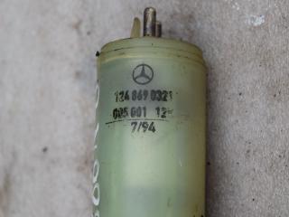 насос (моторчик) омывателя стекла Mercedes-Benz E-Класс W124 [рестайлинг] 1995, 2.5 л., дизель, МКПП, седан, 1248690321