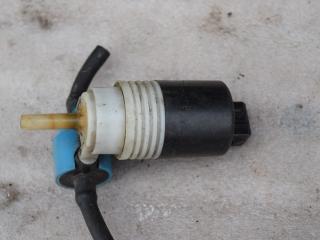 насос (моторчик) омывателя стекла Volkswagen Golf 3 поколение 1995, 1.9 л., дизель, 1H6955651