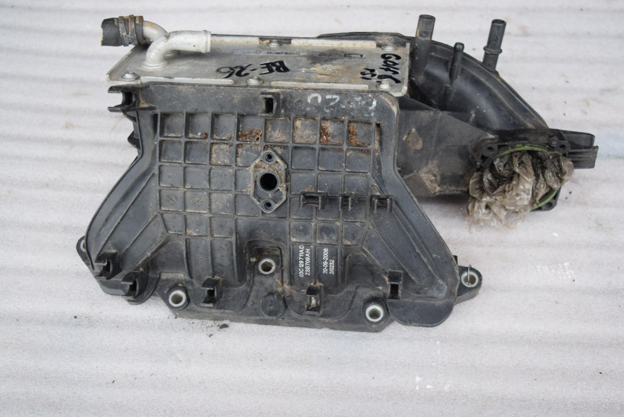 коллектор впускной Volkswagen Golf 6 поколение 2010, 1.4 л., бензин, 03C129711AD, 03C145749B - фото №1