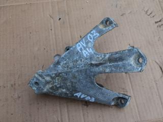 кронштейн двигателя Audi A4 B6 2004, 2.5 л., дизель, 8E0199307F