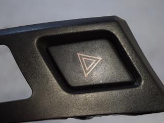 кнопка аварийной сигнализации Toyota Yaris XP9 2008, 1.4 л., 1ND-TV, дизель, МКПП, хетчбэк 5 дв., 843320D010