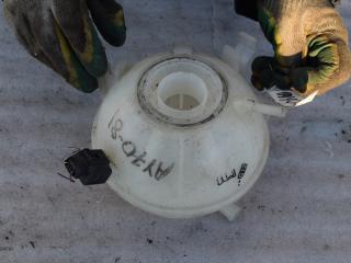 бачок расширительный Volkswagen Caddy 3 поколение 2006, 1.9 л., дизель, МКПП, 1K0121407A