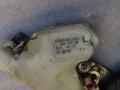 замок двери передней левой Nissan Almera Tino V10 2000, 2.2 л., дизель - фото №3