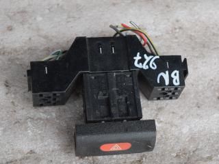 кнопка аварийной сигнализации Opel Vectra B 1998, 2.0 л., X 20 XEV, бензин, седан, 90493804