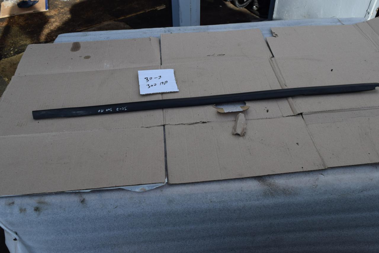 молдинг двери задней Volkswagen Passat B6 2009, 2.0 л., CBAA, дизель, АКПП, седан, правый руль, 3C5839477 - фото №1