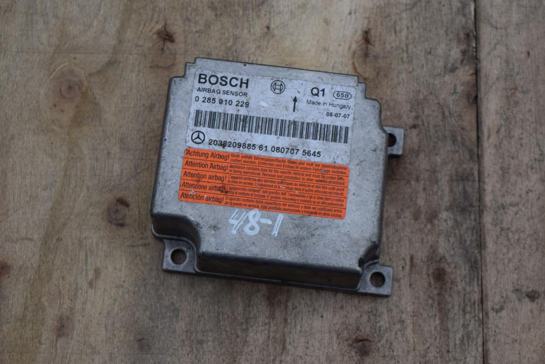 блок AirBag Mercedes-Benz CLC-Класс 1 поколение 2009, 2.1 л., дизель, АКПП, купе, правый руль, 0285010229, 2038209885 - фото №1