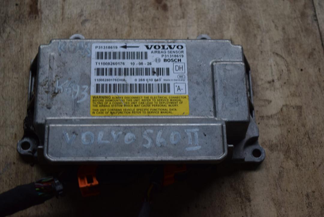 блок AirBag Volvo S60 2 поколение 2011, 2.0 л., дизель, АКПП, серый, седан, правый руль, P31318619, 31318619 - фото №1