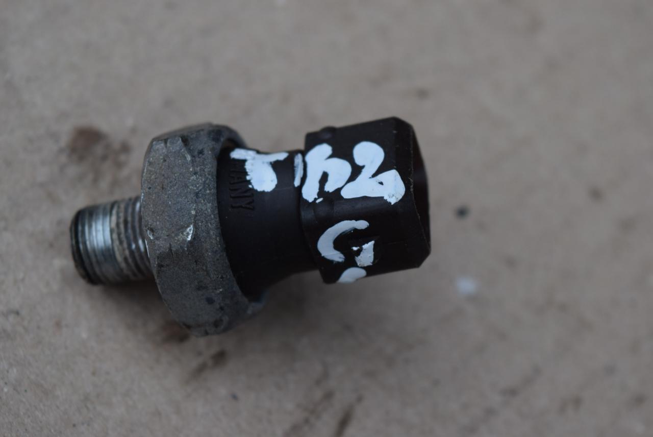 датчик давления масла Rover 25 1 поколение 2004, 2.0 л., 20T2N, дизель, МКПП - фото №1