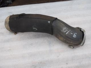 патрубок интеркулера Volvo XC70 3 поколение [рестайлинг] 2015, 2.4 л., D5, D 5244 T20, дизель, АКПП, универсал, полный подключаемый привод