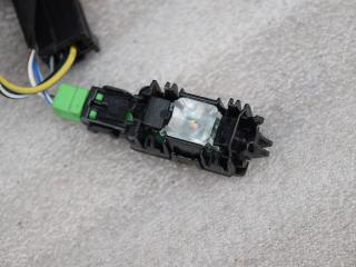 фонарь салона (плафон) Volvo XC70 3 поколение [рестайлинг] 2015, 2.4 л., D5, D 5244 T20, дизель, АКПП, универсал, полный подключаемый привод, 1286317