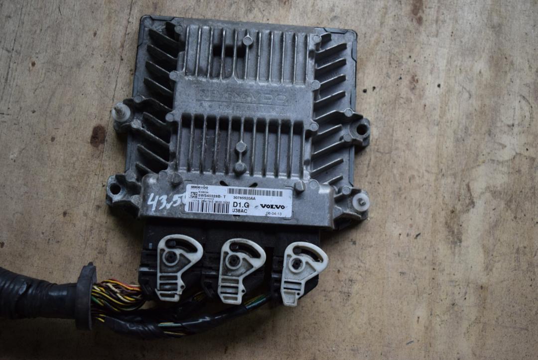 блок управления двигателем Volvo V50 1 поколение 2006, 2.0 л., дизель, МКПП, универсал, 30785520AA, 5WS40328BT - фото №1