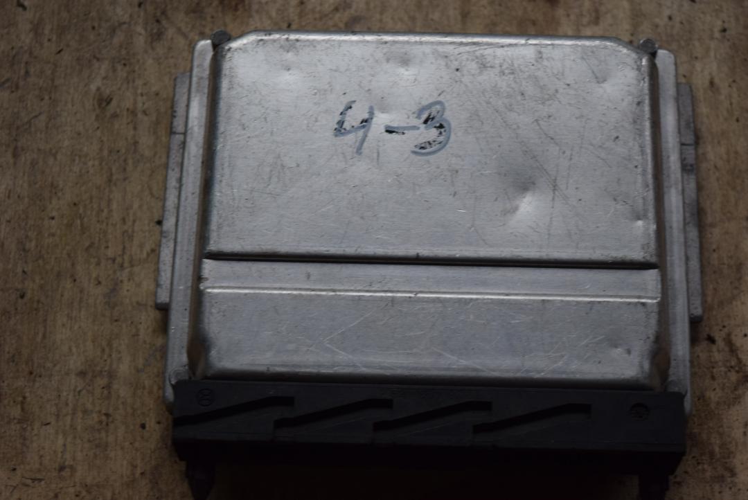 блок управления двигателем Volvo S80 1 поколение 2003, 2.4 л., D 5244 T, дизель, седан, 30637733A, 0281011078 - фото №1