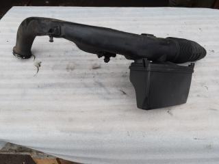 патрубок воздушного фильтра Volvo XC70 3 поколение [рестайлинг] 2015, 2.4 л., D5, D 5244 T20, дизель, АКПП, универсал, полный подключаемый привод, 31370891