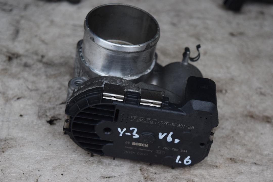 заслонка дроссельная Volvo V60 1 поколение 2012, 1.6 л., B 4164 T3, бензин, робот, черный, универсал, передний привод, правый руль, 7S7G9F991BA, 0280750534 - фото №1