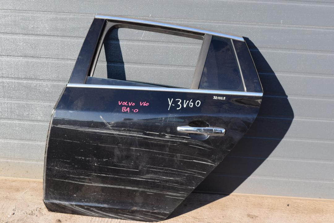 дверь задняя левая Volvo V60 1 поколение 2012, 1.6 л., B 4164 T3, бензин, робот, черный, универсал, передний привод, правый руль, 31352771 - фото №1