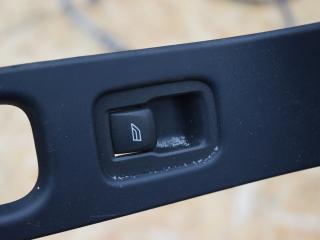 кнопка стеклоподъемника двери Volvo V60 1 поколение 2012, 1.6 л., B 4164 T3, бензин, робот, черный, универсал, передний привод, правый руль, 31272013