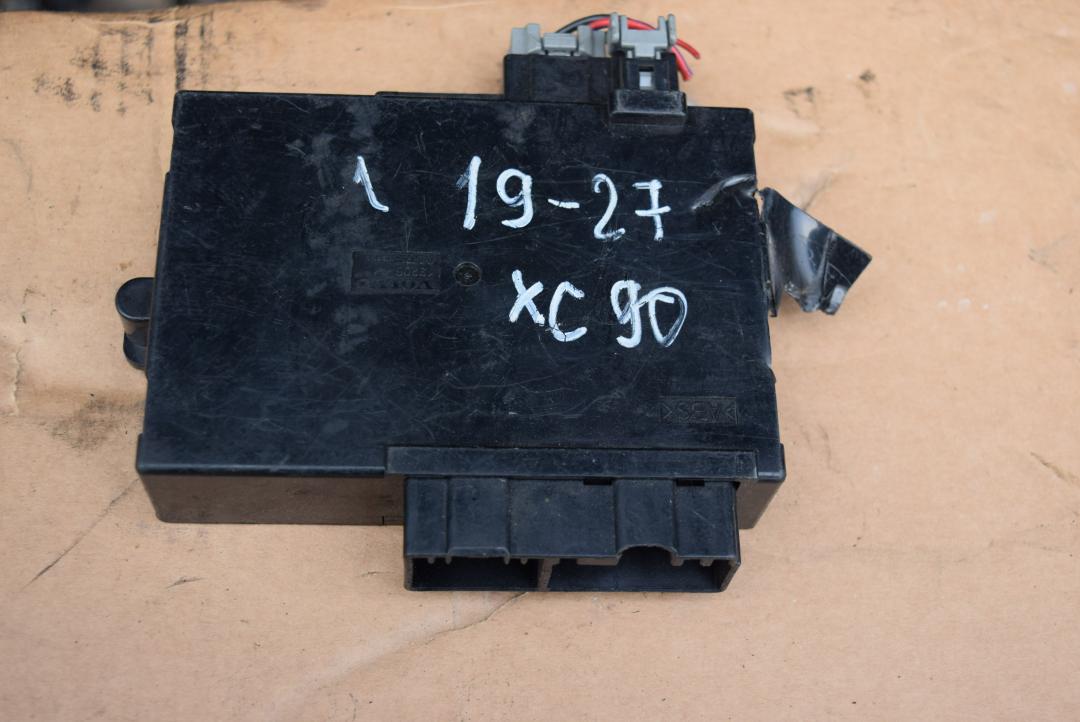 блок управления сиденьем Volvo XC90 1 поколение 2004, 2.9 л., бензин, АКПП, универсал, правый руль, 30739042 - фото №1