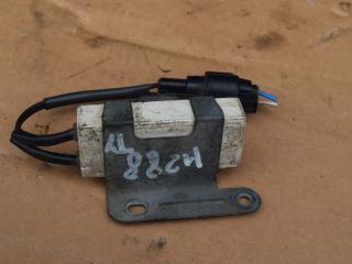 блок управления вентилятором (реле) Toyota Yaris XP9 [рестайлинг] 2010, 1.4 л., 1ND-TV, дизель, МКПП, хетчбэк 3 дв., 2468106110B