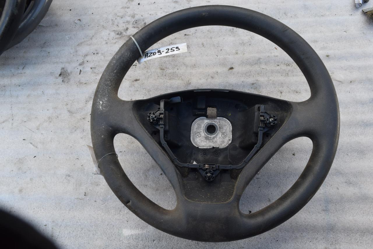 руль Fiat Stilo 1 поколение 2004, 1.9 л., дизель, универсал - фото №1