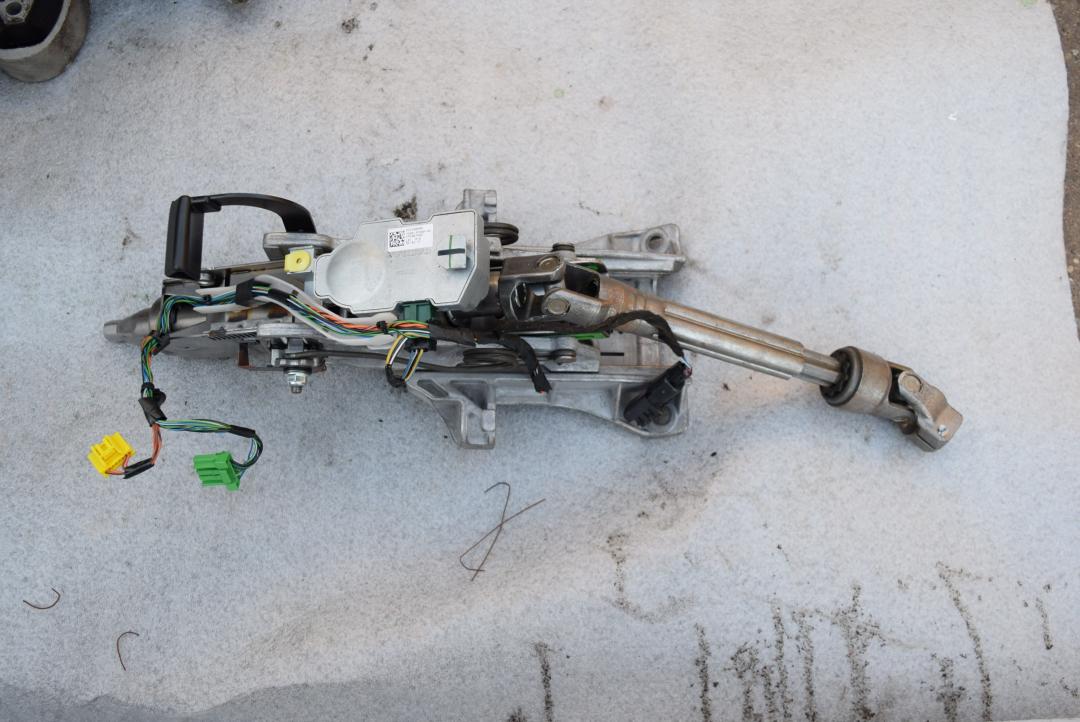 рулевая колонка Volvo V60 1 поколение 2012, 1.6 л., B 4164 T3, бензин, робот, черный, универсал, передний привод, правый руль, 31280656, 7G9N3F880DD, 31317520 - фото №1