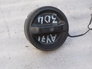 пробка топливного бака Toyota RAV4 2 поколение (XA20) 2001, 2.0 л., бензин, МКПП