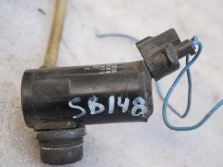 насос (моторчик) омывателя стекла Toyota RAV4 2 поколение (XA20) 2001, 2.0 л., бензин, МКПП, 8533060140