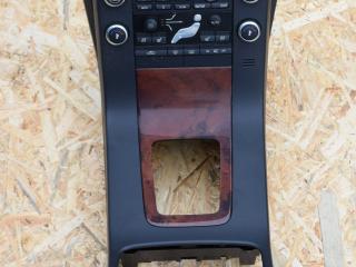 консоль салона Volvo V70 3 поколение 2008, 2.5 л., B 5254 T6, бензин, АКПП, универсал