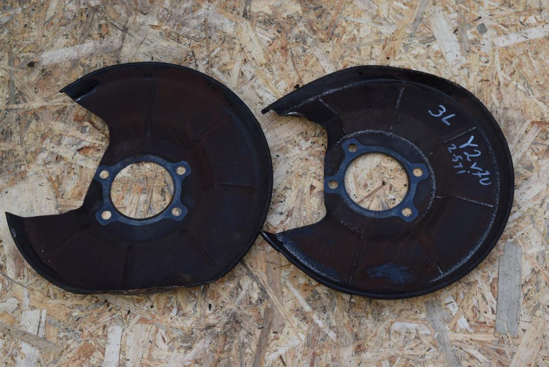 защитный кожух тормозного механизма Volvo V70 3 поколение 2008, 2.5 л., B 5254 T6, бензин, АКПП, универсал, 66912K316A - фото №1