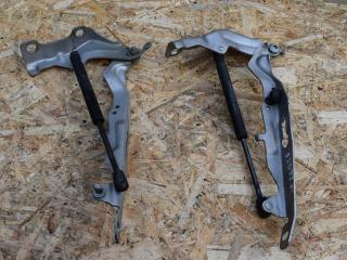 петля капота Volvo V70 3 поколение 2008, 2.5 л., B 5254 T6, бензин, АКПП, универсал, 31250185, 31250186