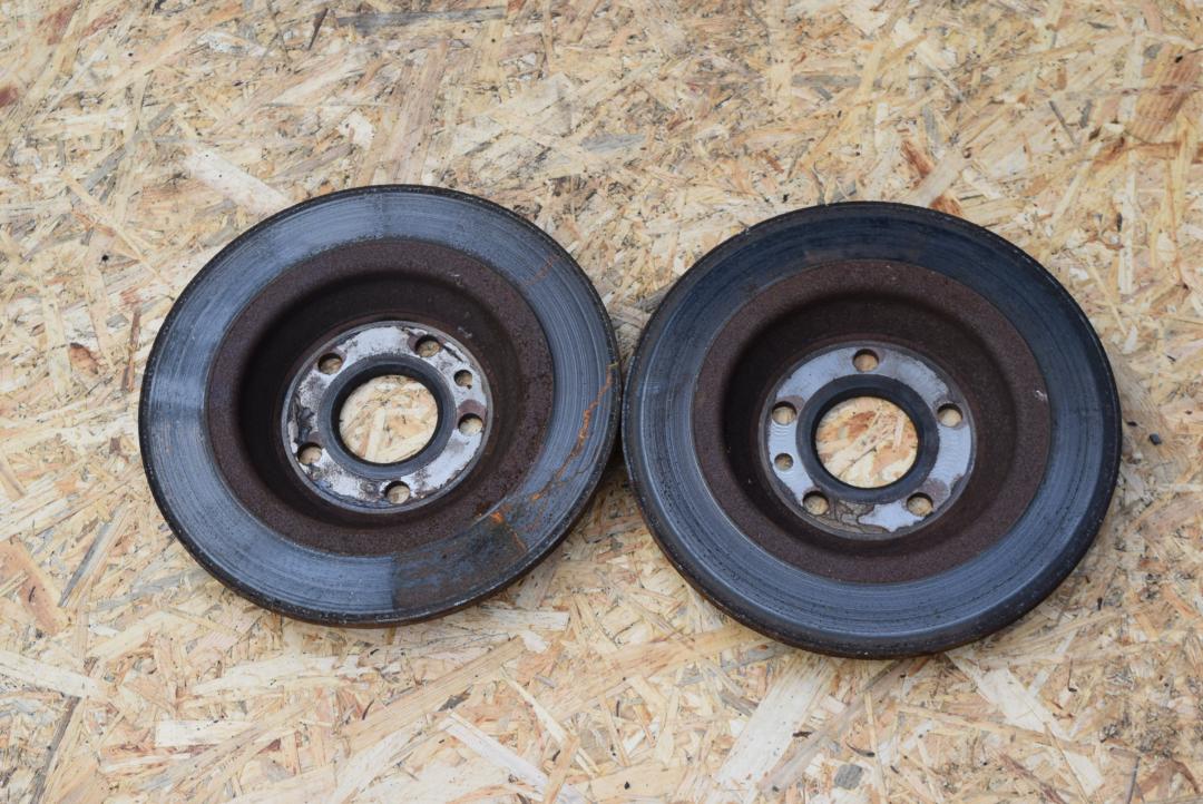 диск тормозной задний Volvo V70 3 поколение 2008, 2.5 л., B 5254 T6, бензин, АКПП, универсал - фото №1