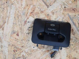 кнопка ручного тормоза (ручника) Volvo V70 3 поколение 2008, 2.5 л., B 5254 T6, бензин, АКПП, универсал, 30773539