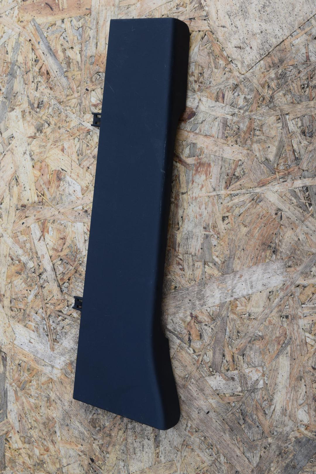 пластик Volvo V70 3 поколение 2008, 2.5 л., B 5254 T6, бензин, АКПП, универсал, 08635249 - фото №1