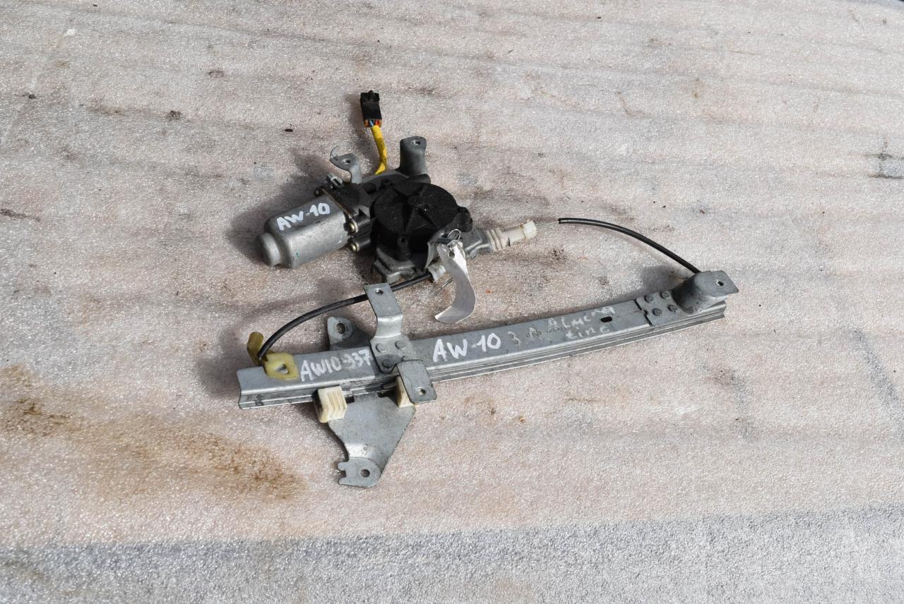 стеклоподъемник задний левый Nissan Almera Tino V10 2000, 2.2 л., дизель, 400601T5 - фото №1