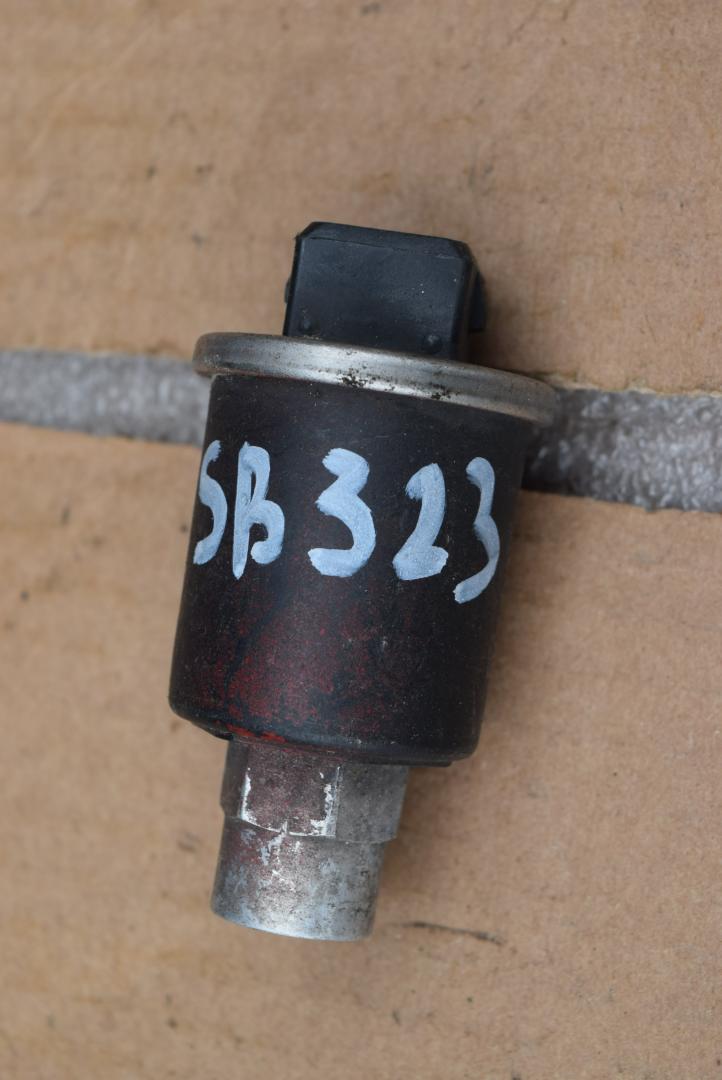 датчик кондиционера Volkswagen Passat B4 1996, 1.8 л., бензин, 1H0959139B - фото №1