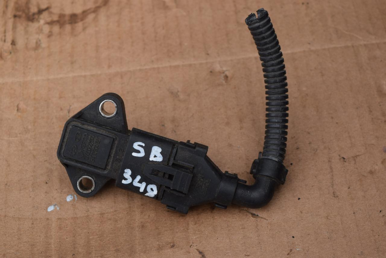 датчик абсолютного давления Hyundai Matrix 1 поколение 2004, 1.6 л., бензин, 3930022600 - фото №1