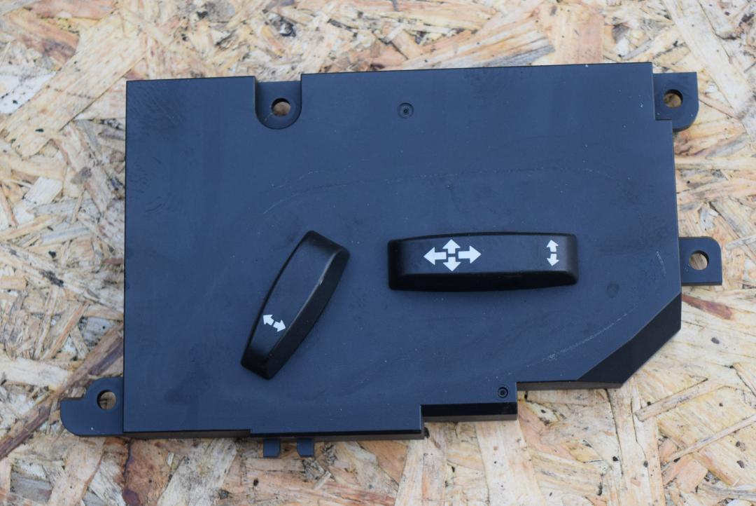 блок управления сиденьем Volvo V70 3 поколение 2008, 2.5 л., B 5254 T6, бензин, АКПП, универсал, 30669108 - фото №1