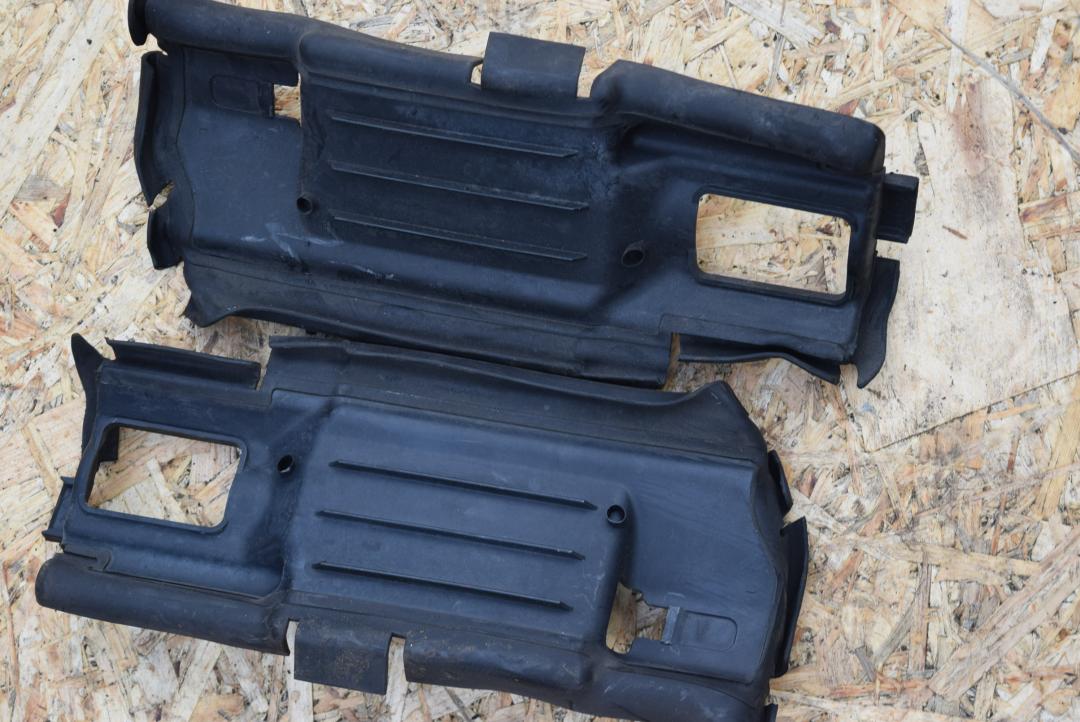 воздуховод (дефлектор) радиатора Volvo V70 3 поколение 2008, 2.5 л., B 5254 T6, бензин, АКПП, универсал, 31217065, 31217064 - фото №1